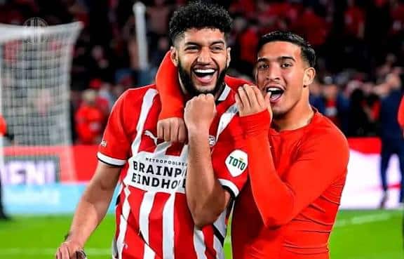 دوري أبطال أوروبا: صيباري والدريوش يقودان آيندهوفن لاكتساح تاريخي أمام نابولي (6-2)