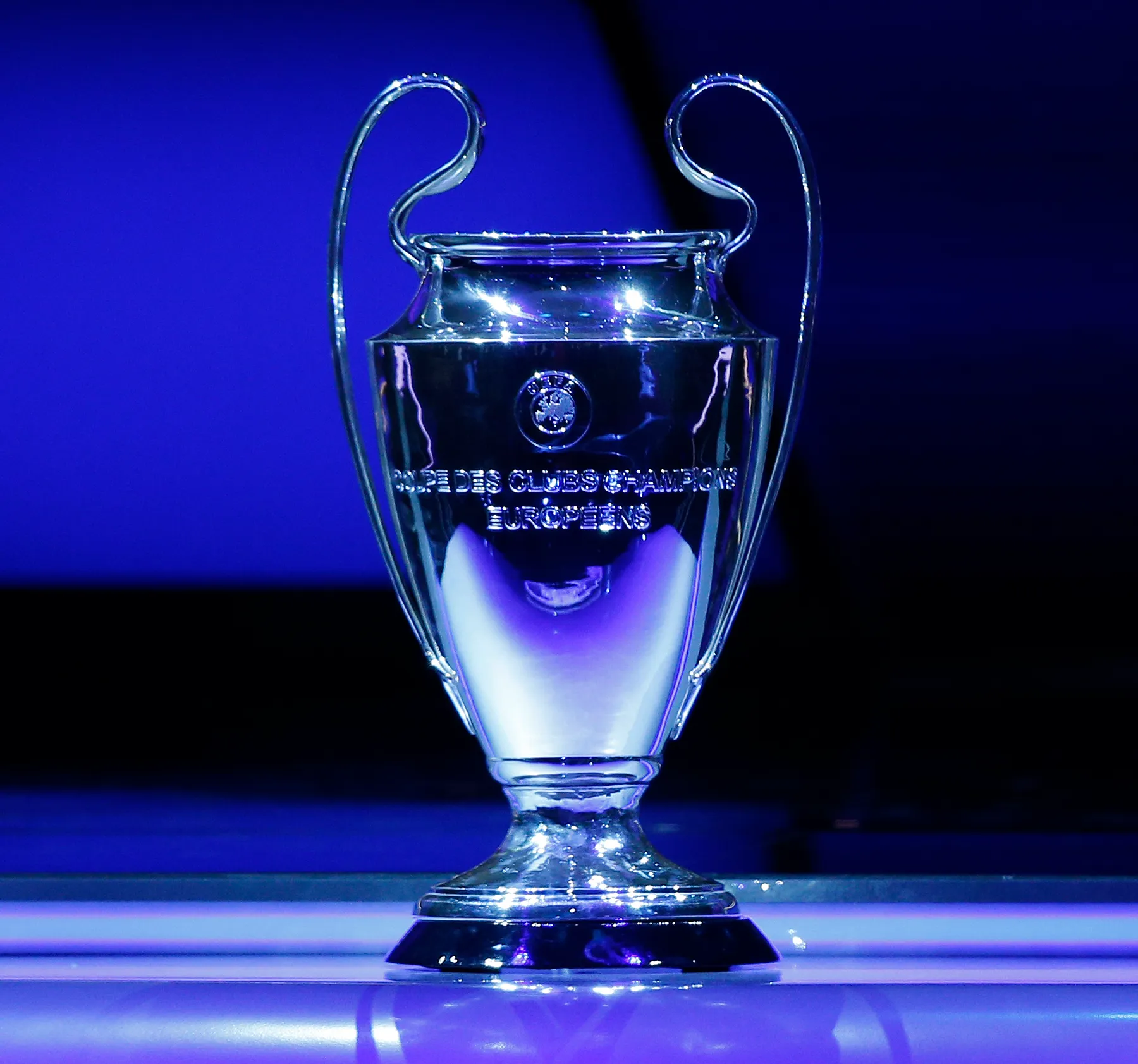 ليلة الحسم في دوري الأبطال.. قمة برشلونة وإنتر ميلان وليفربول.. إليك برنامج مباريات الجولة السادسة يوم غد الثلاثاء